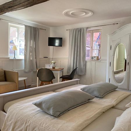 Sonnenhof 1737 - Ferienzimmer & Apartments Barbelroth Exteriér fotografie